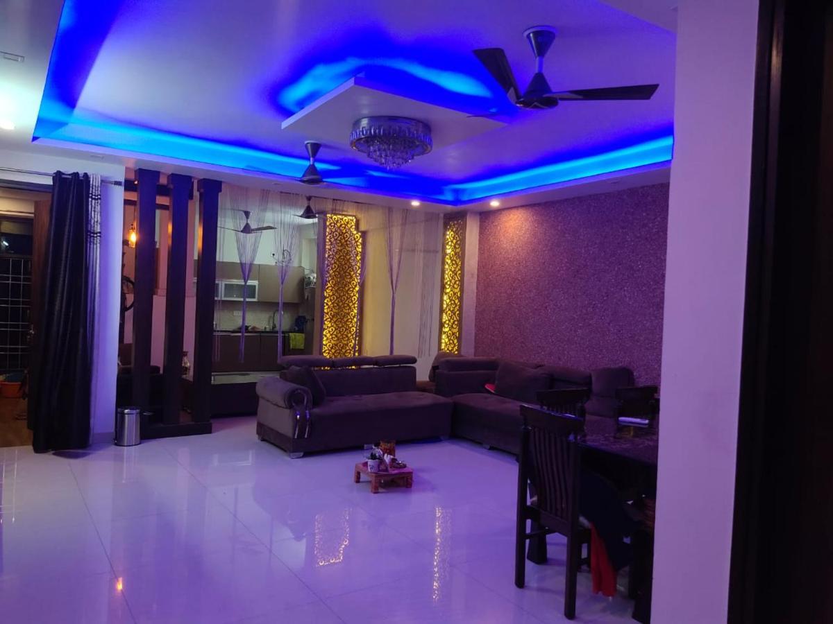 Own Stay New Delhi Exteriör bild