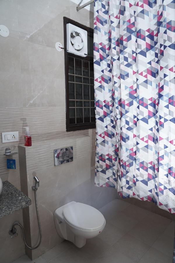 Own Stay New Delhi Exteriör bild