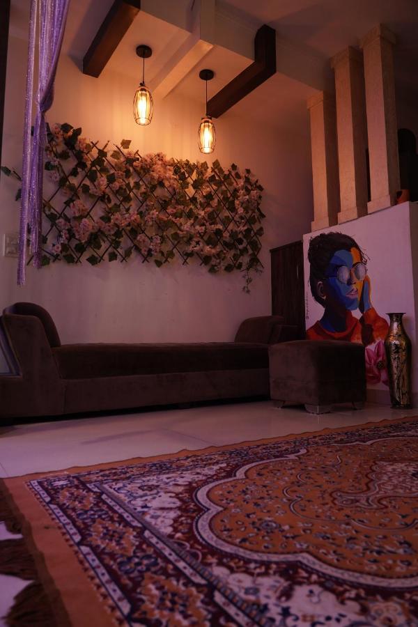 Own Stay New Delhi Exteriör bild