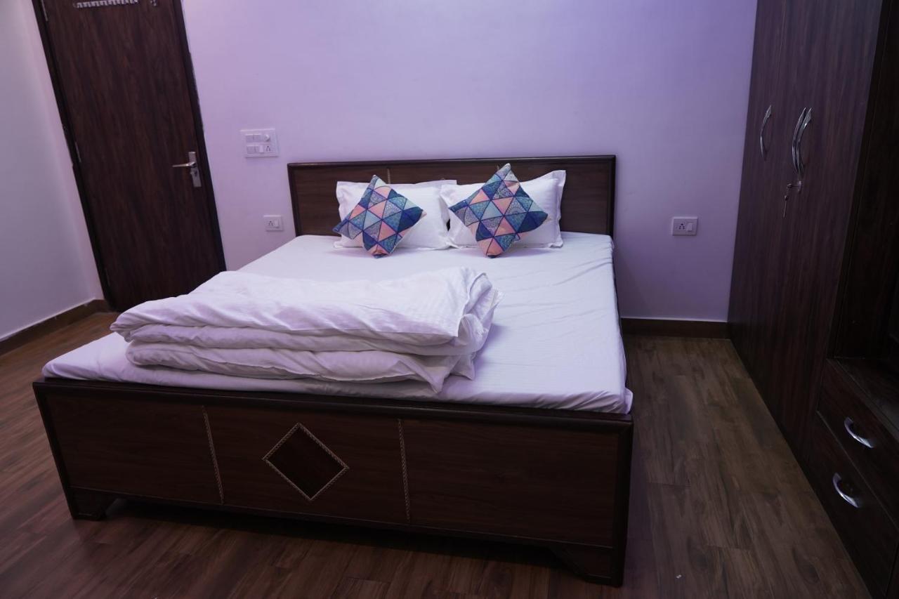 Own Stay New Delhi Exteriör bild